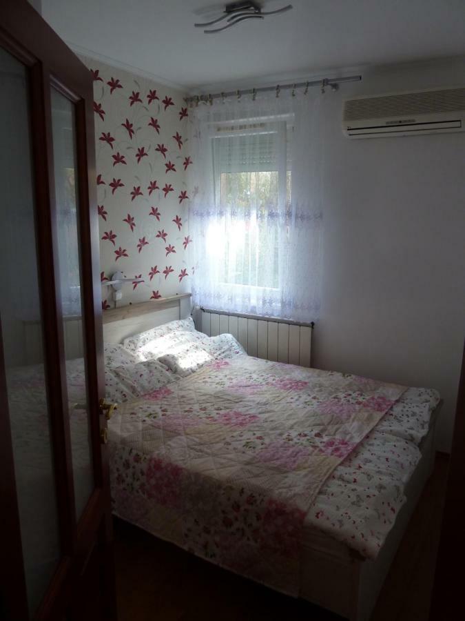 Rose Apartman Дебрецен Екстер'єр фото
