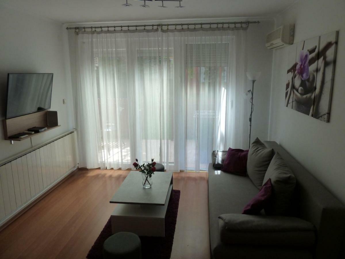 Rose Apartman Дебрецен Екстер'єр фото